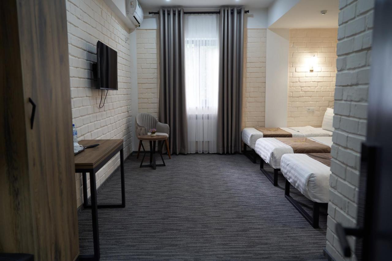 Hotel Vatan Plaza Taskent Exterior foto